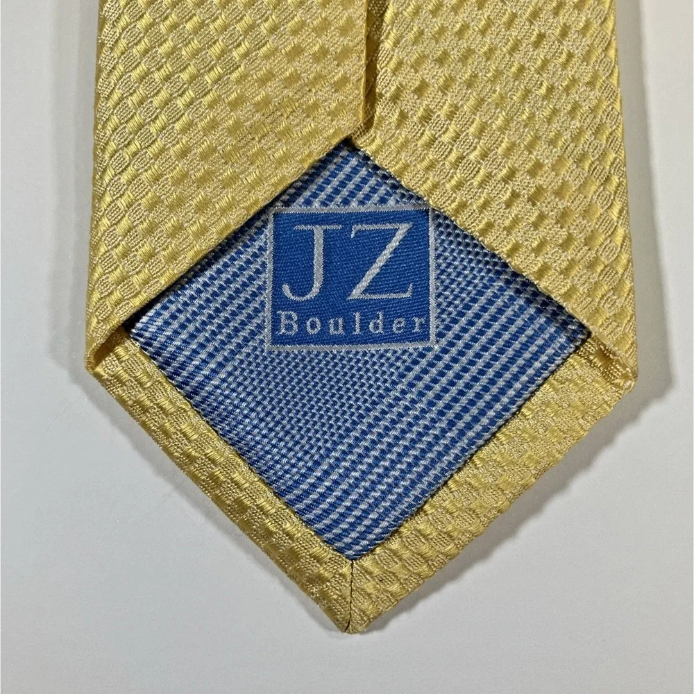 JZ Richards Boulder Yellow Gold Basketweave Diamond Silk Necktie 61